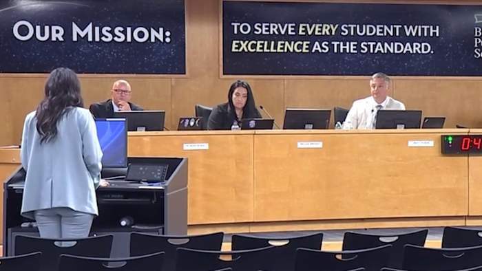 ClickOrlando: Brevard teacher at center of controversy attends school board meeting despite nonrenewal